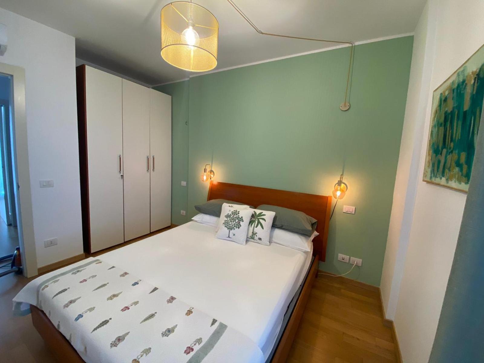 Casa Del Porto Apartment Песаро Екстериор снимка