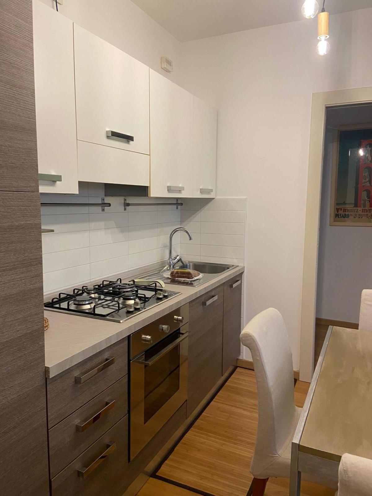 Casa Del Porto Apartment Песаро Екстериор снимка